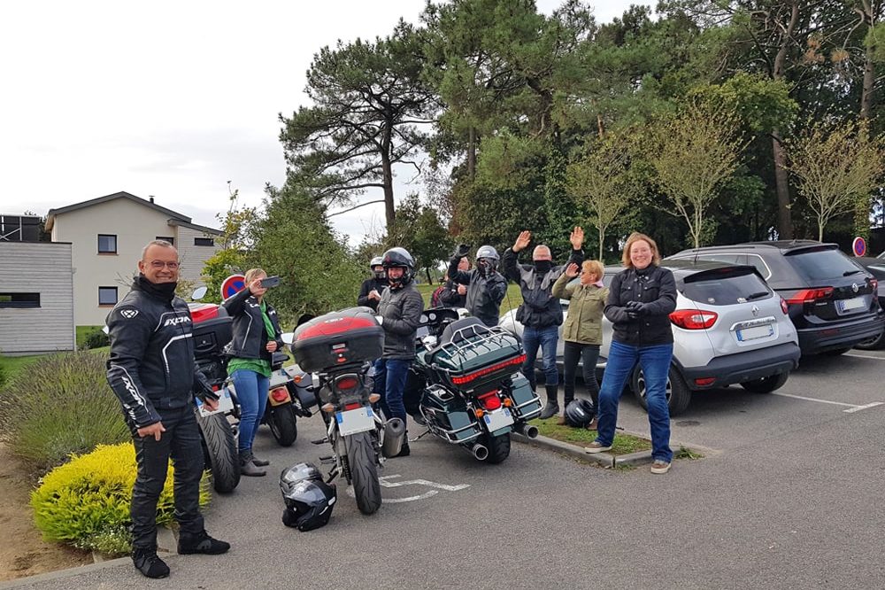 Groupe de motards aux Hauts de Toulvern