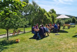 Fête aux Hauts de Toulvern, gite de groupe, salle et hébergements